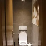 查莱讷木屋酒店 公寓 *